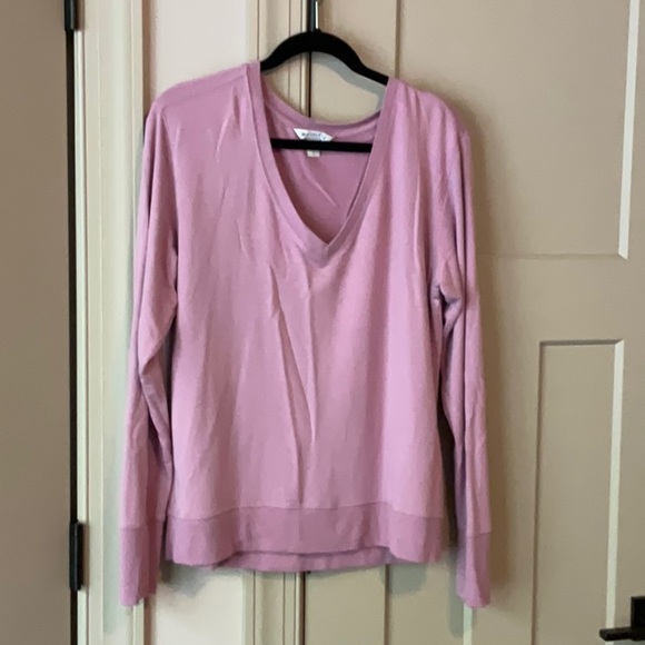 Athleta Tops - Athleta Sunrise vneck sweater
